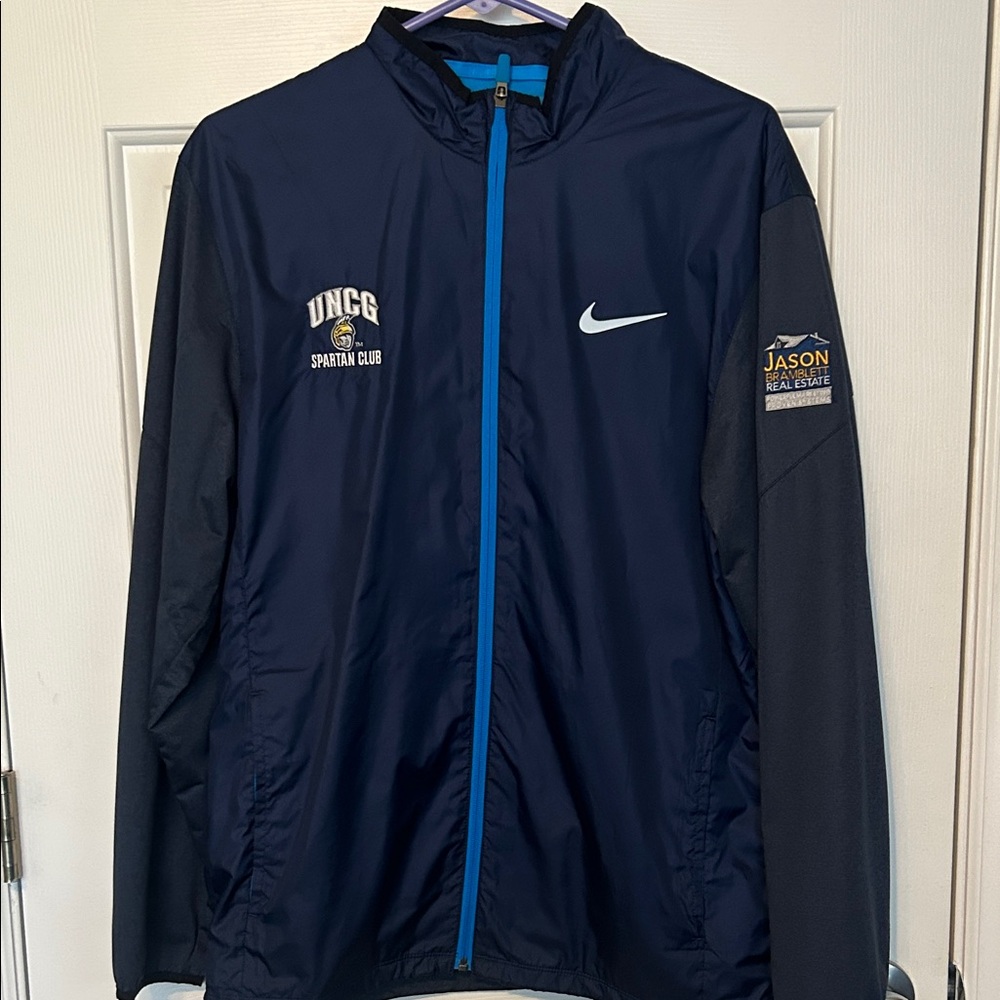 Nike Men's Dark Blue UNCG Windbreaker Jacket
